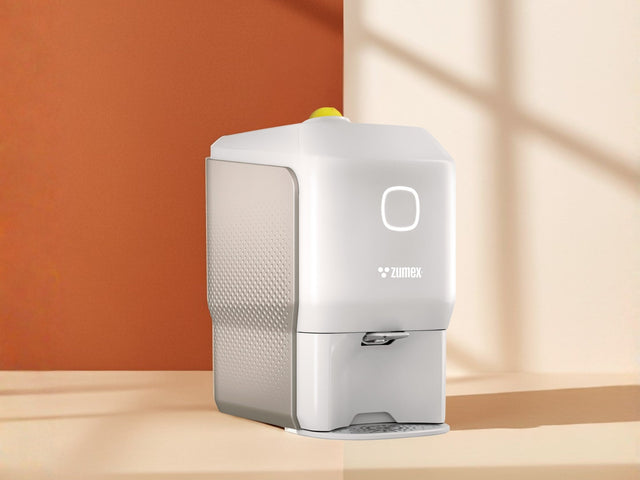 Zumex Soul Series 2 Citrus Juicer 10268 — 18 Fruits/Minute, White & Natural Sand