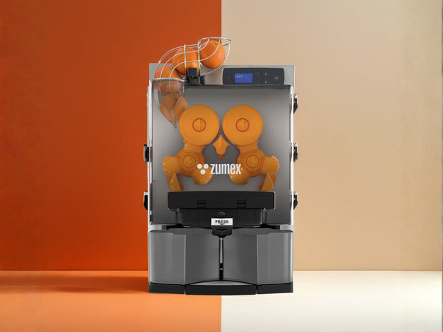 Zumex Essential Pro Orange Juicer Machine 12547 — 27 Fruits/Minute, Graphite
