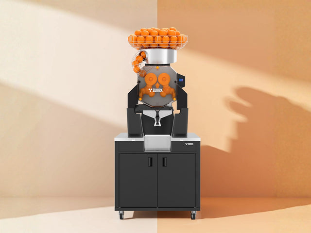 Zumex Speed Orange Juicer Machine with Black Podium 08818 — 40 Fruits/Minute